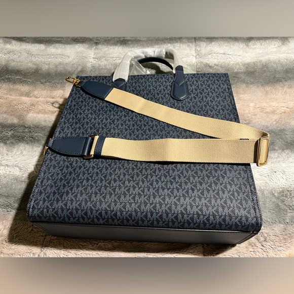 🔥SOLD🔥NWT MICHAEL KORS KEMPNER - Picture 7 of 11